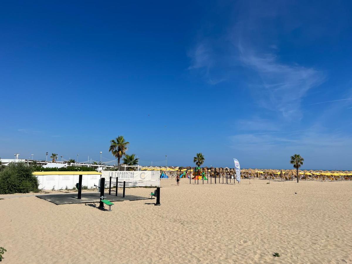 "Casa Incantevole" Fronte Mare Pescara - Appartamento Via Buozzi Екстер'єр фото