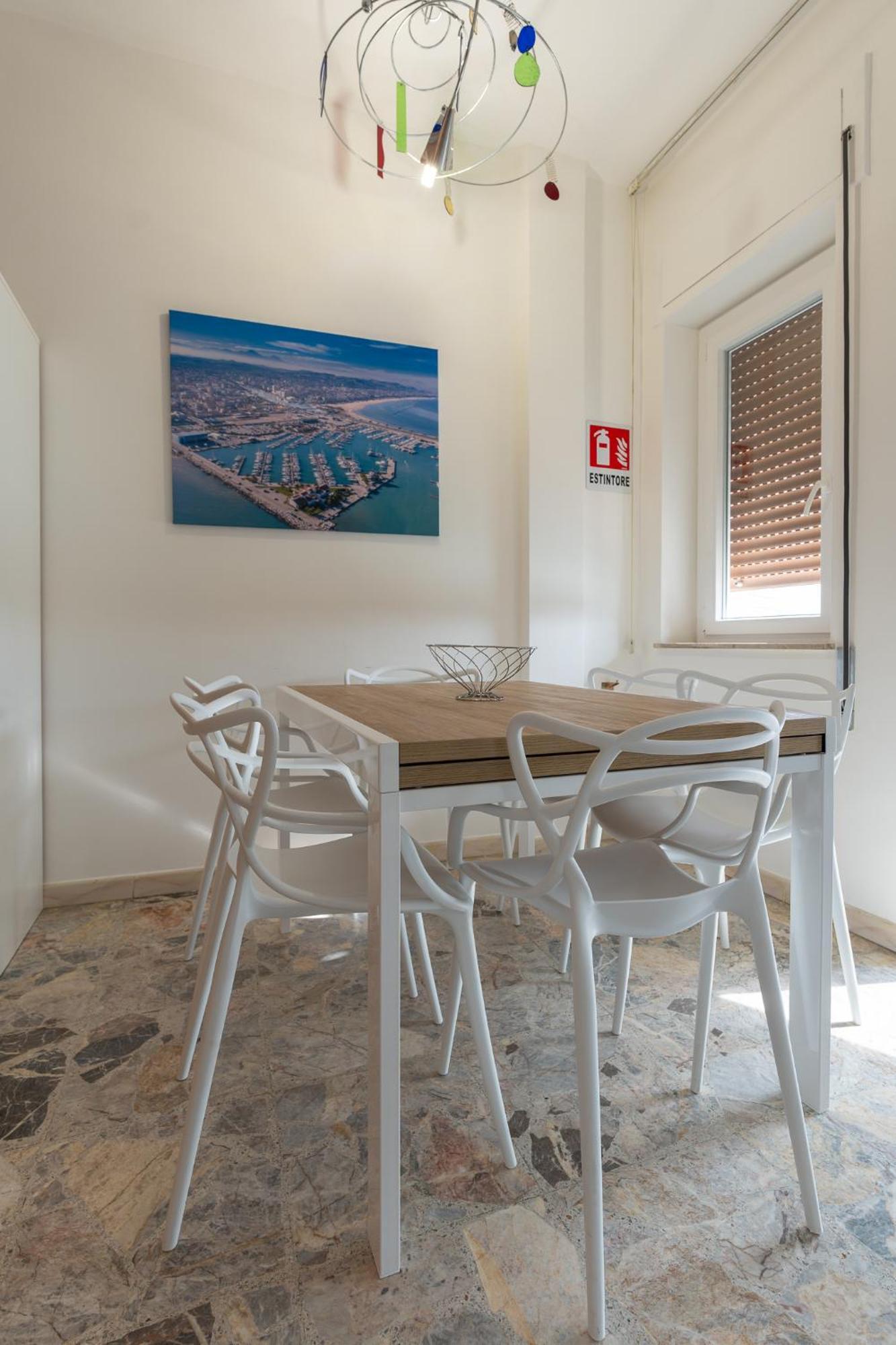 "Casa Incantevole" Fronte Mare Pescara - Appartamento Via Buozzi Екстер'єр фото